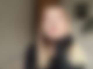 Mia's Live Sex Cam Show