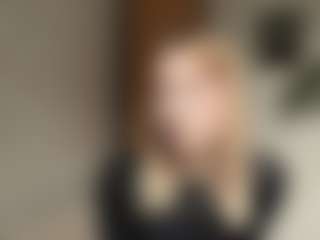 Mia's Live Sex Cam Show