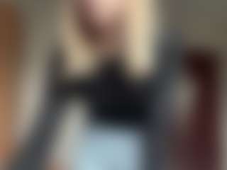 Mia's Live Sex Cam Show