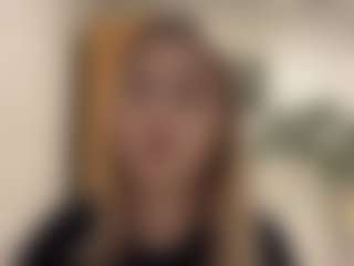 Mia's Live Sex Cam Show