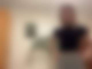 Mia's Live Sex Cam Show
