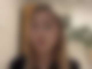 Mia's Live Sex Cam Show