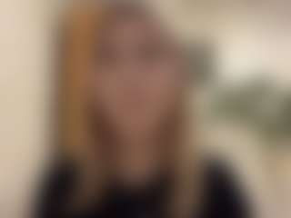 Mia's Live Sex Cam Show