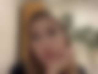 Mia's Live Sex Cam Show