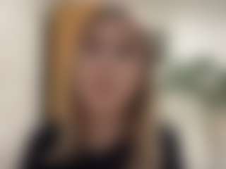 Mia's Live Sex Cam Show