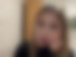 Mia's Live Sex Cam Show