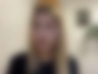 Mia's Live Sex Cam Show