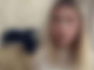 Live cam show with Mia - Blue Eyes on Hubzter Live