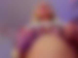 Curvybby1