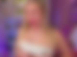 curvybby1's Live Sex Cam Show