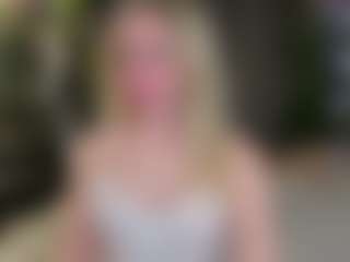 curvybby1's Live Sex Cam Show