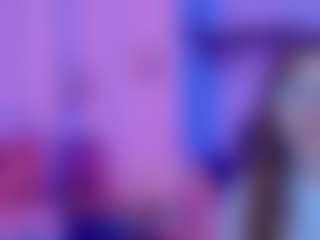 Live cam show with dakota-breeze - Normal on Milfs Live