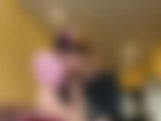 Lina's Live Sex Cam Show
