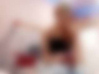 Lina's Live Sex Cam Show