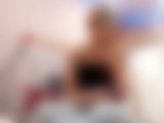 Lina's Live Sex Cam Show