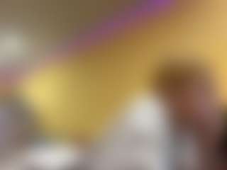 Lina's Live Sex Cam Show