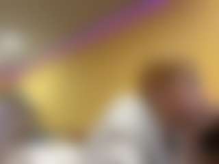 Lina's Live Sex Cam Show