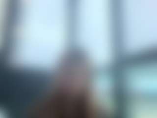 Live cam show with Lina - Skinny on Hubzter Live