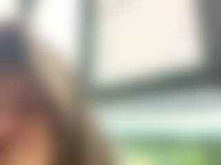 Lina's Live Sex Cam Show