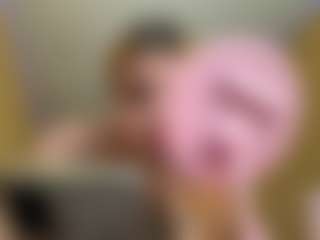 Lina's Live Sex Cam Show