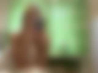 Live cam show with Lina - Brown Eyes on madthumbs