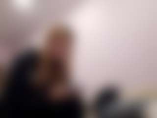 Lina's Live Sex Cam Show