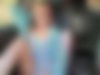 Live cam show with EllaEnchanted - Facial Piercings on AdultVida.com