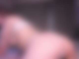 Live cam show with Kate - Strip Brown Hair on fapnchat