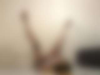 Live cam show with Rachel - Oil on iamadamtest123.com