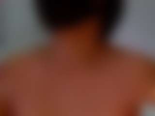 Fluffykittyhole's Live Sex Cam Show