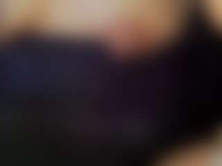 Fluffykittyhole's Live Sex Cam Show