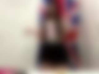 Live cam show with HeleneSarmiento - New Small Tits on Camiplay Live