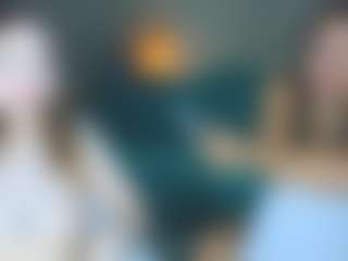 henny-cs's Live Sex Cam Show