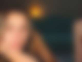 henny-cs's Live Sex Cam Show