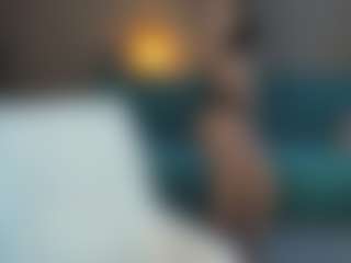 henny-cs's Live Sex Cam Show