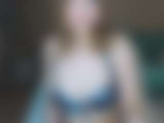 henny-cs's Live Sex Cam Show