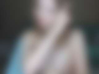 henny-cs's Live Sex Cam Show