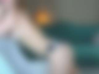 henny-cs's Live Sex Cam Show