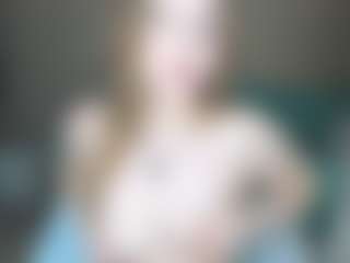 henny-cs's Live Sex Cam Show