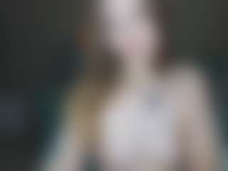 henny-cs's Live Sex Cam Show