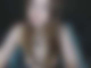 henny-cs's Live Sex Cam Show