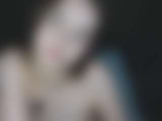 henny-cs's Live Sex Cam Show