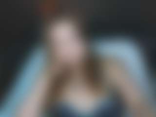henny-cs's Live Sex Cam Show