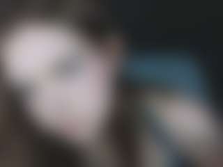 henny-cs's Live Sex Cam Show