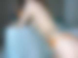 henny-cs's Live Sex Cam Show