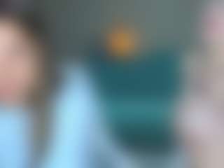 henny-cs's Live Sex Cam Show