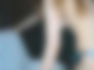 henny-cs's Live Sex Cam Show