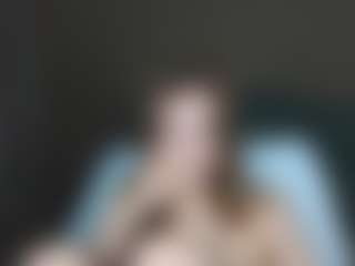 henny-cs's Live Sex Cam Show