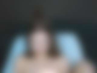 henny-cs's Live Sex Cam Show