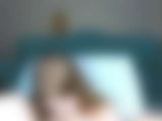 henny-cs's Live Sex Cam Show